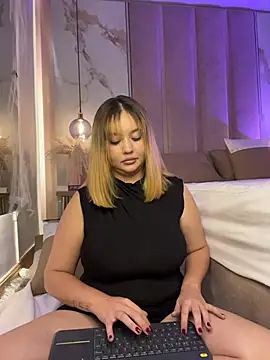 Angelina velvett online show from October 2025 10:34:02 PM