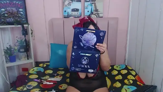 Cassie Lane online show from November 2025 07:37:01 PM