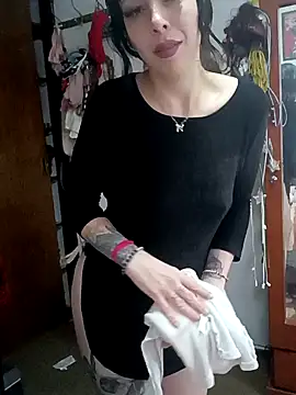 Snapshot of pinklajokr chatting on November 2025 03:44:01 PM pinklajokr online show from November 2025 03:44:01 PM