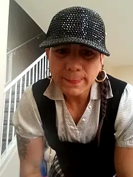 Snapshot of Ilikeherjuice chatting on February 2025 06:40:02 PM Ilikeherjuice online show from February 2025 06:40:02 PM