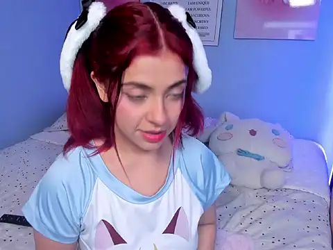 Snapshot of KathiaSaenz_ chatting on November 2025 04:34:02 AM KathiaSaenz online show from November 2025 04:34:02 AM