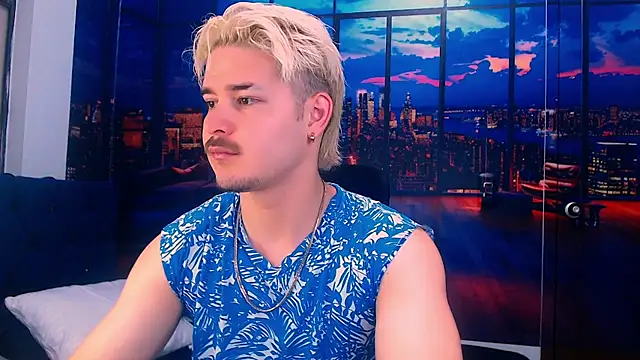 Snapshot of AlexPiersss chatting on October 2025 07:05:02 PM AlexPiersss online show from October 2025 07:05:02 PM