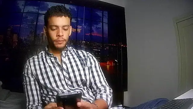 Snapshot of DominicBlazze chatting on September 2025 07:08:01 PM DominicBlazze online show from September 2025 07:08:01 PM