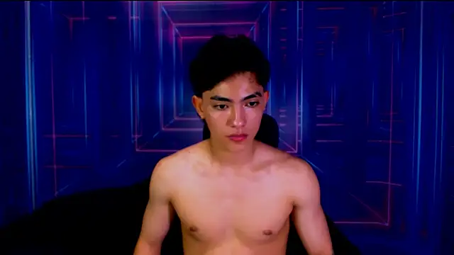 Snapshot of RomeoMillerr chatting on October 2025 07:12:02 PM RomeoMillerr online show from October 2025 07:12:02 PM