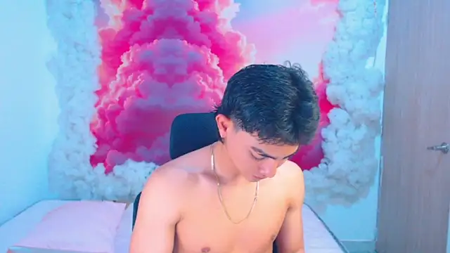 Snapshot of RomeoMillerr chatting on October 2025 07:15:01 PM RomeoMillerr online show from October 2025 07:15:01 PM