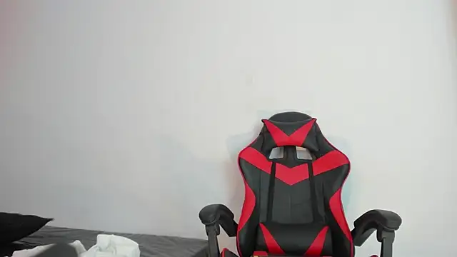 Snapshot of XaanderGrey chatting on November 2025 07:24:01 PM XaanderGrey online show from November 2025 07:24:01 PM