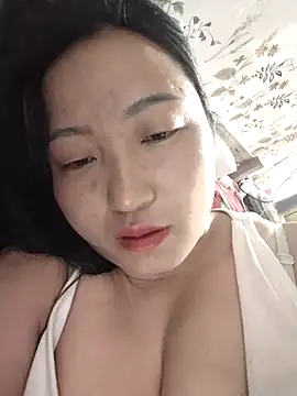 Snapshot of zhen-zo chatting on April 2026 05:07:01 PM zhen-zo online show from April 2026 05:07:01 PM