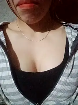 nhinhi-sexy online show from October 2025 06:05:02 PM