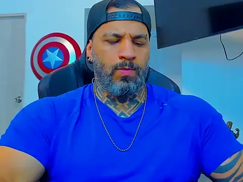 Snapshot of JoshRigby chatting on October 2025 07:47:02 PM JoshRigby online show from October 2025 07:47:02 PM