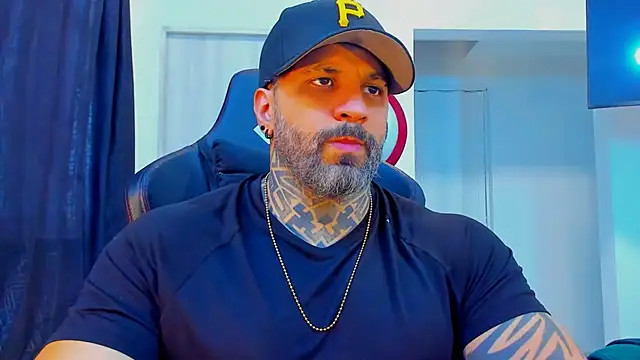 Snapshot of JoshRigby chatting on February 2026 08:03:02 PM JoshRigby online show from February 2026 08:03:02 PM