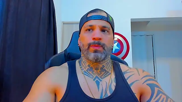 Snapshot of JoshRigby chatting on February 2026 08:16:01 PM JoshRigby online show from February 2026 08:16:01 PM