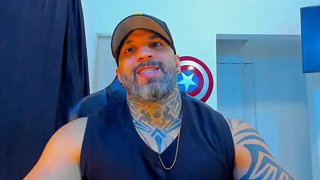 Snapshot of JoshRigby chatting on February 2026 05:53:01 PM JoshRigby online show from February 2026 05:53:01 PM