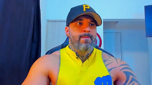 Snapshot of JoshRigby chatting on February 2026 06:06:01 PM JoshRigby online show from February 2026 06:06:01 PM