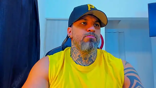 Snapshot of JoshRigby chatting on March 2026 07:21:02 PM JoshRigby online show from March 2026 07:21:02 PM