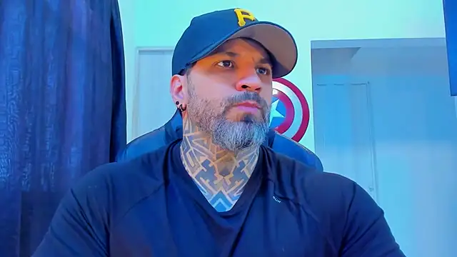 Snapshot of JoshRigby chatting on March 2026 07:53:01 PM JoshRigby online show from March 2026 07:53:01 PM