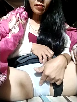 Snapshot of lmc-zz chatting on November 2025 01:44:02 PM lmc-zz online show from November 2025 01:44:02 PM