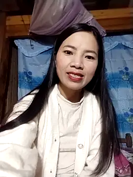 Snapshot of lmc-zz chatting on December 2025 12:17:01 AM lmc-zz online show from December 2025 12:17:01 AM