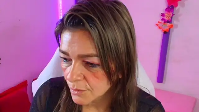 Carol Miss2 online show from February 2026 10:43:01 AM