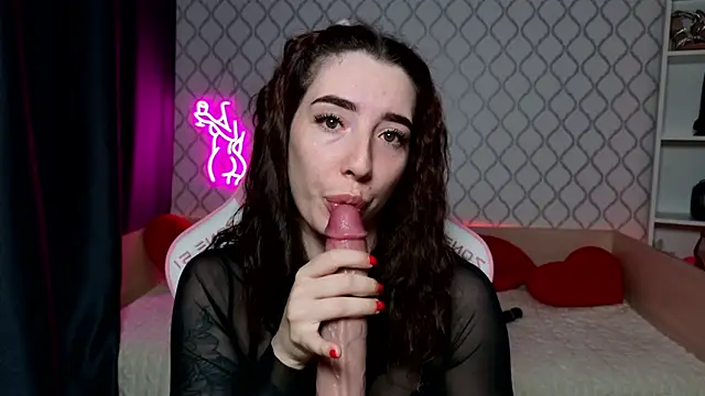 Curious Lily online show from May 2026 12:38:01 AM