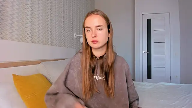 Snapshot of LilMary_ chatting on October 2025 06:02:02 AM LilMary online show from October 2025 06:02:02 AM