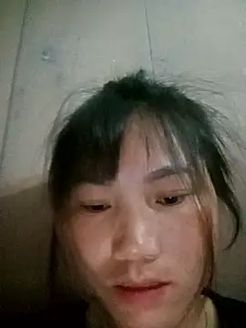 min-xinh online show from April 2026 10:25:02 PM
