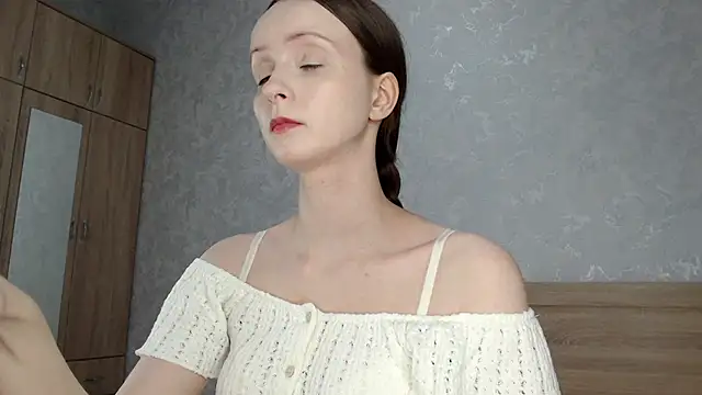 Snapshot of Yourplayfulspark chatting on October 2025 06:13:02 PM Yourplayfulspark online show from October 2025 06:13:02 PM