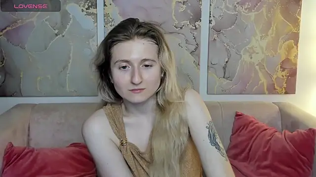 CamillaDreamer online show from April 2026 05:51:02 PM