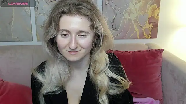 CamillaDreamer online show from May 2026 12:50:01 AM