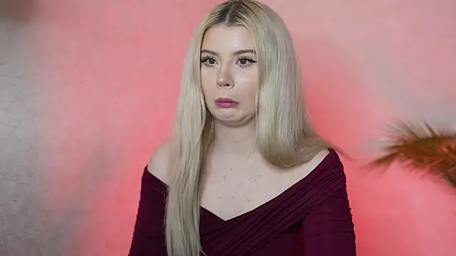 Snapshot of AshleyNikoo chatting on October 2025 03:51:02 PM AshleyNikoo online show from October 2025 03:51:02 PM