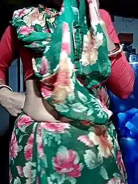 Snapshot of Lona2525 chatting on October 2025 04:13:02 PM Lona2525 online show from October 2025 04:13:02 PM