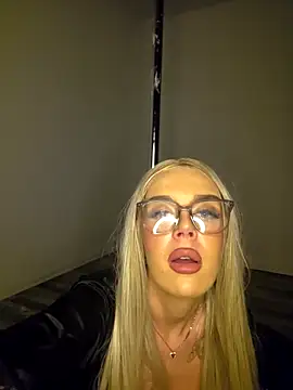 Daddyslittlebaby online show from January 2026 10:30:02 PM