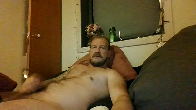 Snapshot of Real_viking chatting on October 2025 06:10:01 PM Real viking online show from October 2025 06:10:01 PM