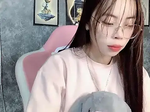 Snapshot of Ellie039 chatting on October 2025 08:01:01 AM Ellie039 online show from October 2025 08:01:01 AM