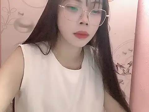 Snapshot of Ellie039 chatting on October 2025 07:12:02 PM Ellie039 online show from October 2025 07:12:02 PM