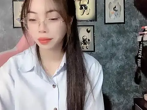 Snapshot of Ellie039 chatting on November 2025 09:47:01 PM Ellie039 online show from November 2025 09:47:01 PM