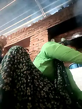 SHMA-77 online show from November 2025 02:57:01 AM