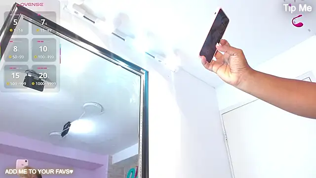 Snapshot of MelissaSam_ chatting on November 2025 01:22:04 PM MelissaSam online show from November 2025 01:22:04 PM