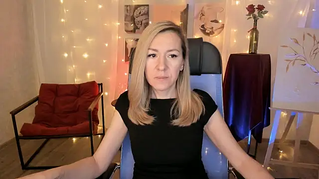 Snapshot of DonnaSmitth chatting on February 2026 06:34:02 PM DonnaSmitth online show from February 2026 06:34:02 PM