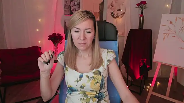 Snapshot of DonnaSmitth chatting on March 2026 06:36:01 PM DonnaSmitth online show from March 2026 06:36:01 PM