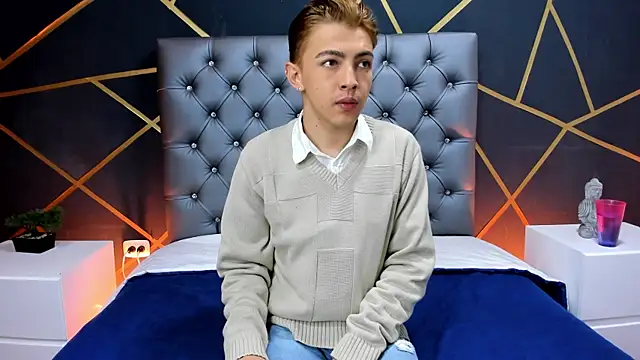 Snapshot of Lian_Miller1_ chatting on October 2025 12:36:01 PM Lian Miller1 online show from October 2025 12:36:01 PM