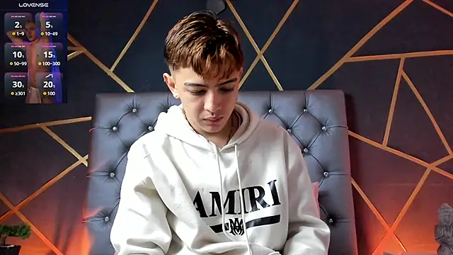 Snapshot of Lian_Miller1_ chatting on November 2025 12:16:02 PM Lian Miller1 online show from November 2025 12:16:02 PM