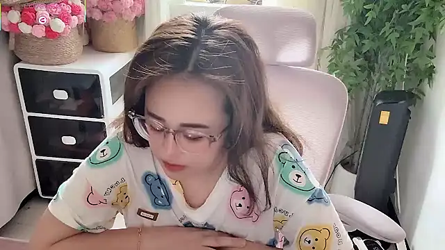 NEWONETO online show from June 2026 09:22:02 AM