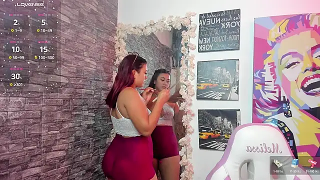 Snapshot of valery__star chatting on October 2025 12:06:01 PM valery star online show from October 2025 12:06:01 PM