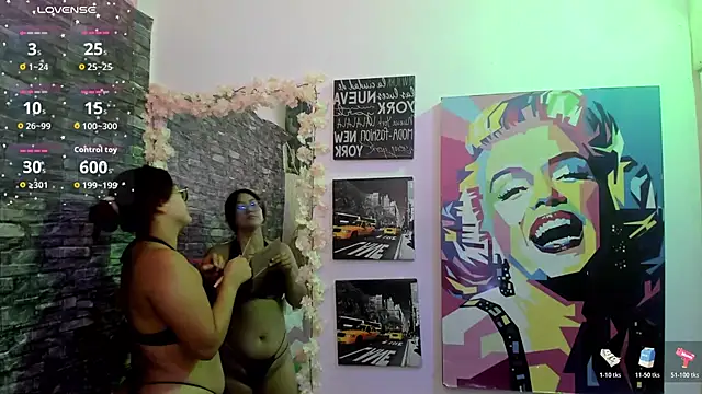 Snapshot of valery__star chatting on October 2025 01:29:01 PM valery star online show from October 2025 01:29:01 PM