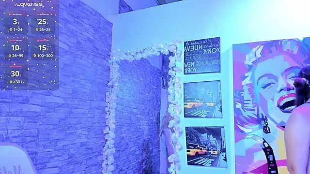 Snapshot of valery__star chatting on October 2025 12:42:02 PM valery star online show from October 2025 12:42:02 PM