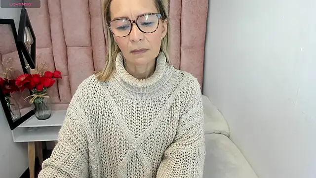 Issa Milf   online show from June 2026 01:47:01 PM