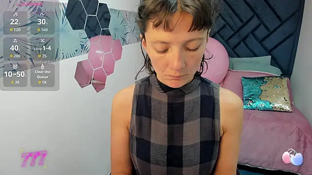 Valery More   online show from June 2026 01:06:02 PM