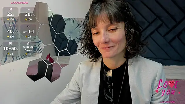 Valery More   online show from June 2026 01:43:01 PM
