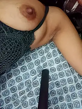 Snapshot of Meenu_rani6 chatting on October 2025 10:53:02 PM Meenu rani6 online show from October 2025 10:53:02 PM