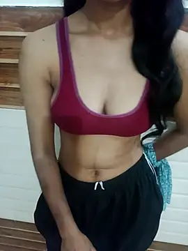 Snapshot of Meenu_rani6 chatting on November 2025 04:32:02 AM Meenu rani6 online show from November 2025 04:32:02 AM